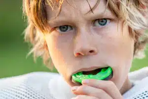 How to Help Manage Your Teen’s Dental Habits